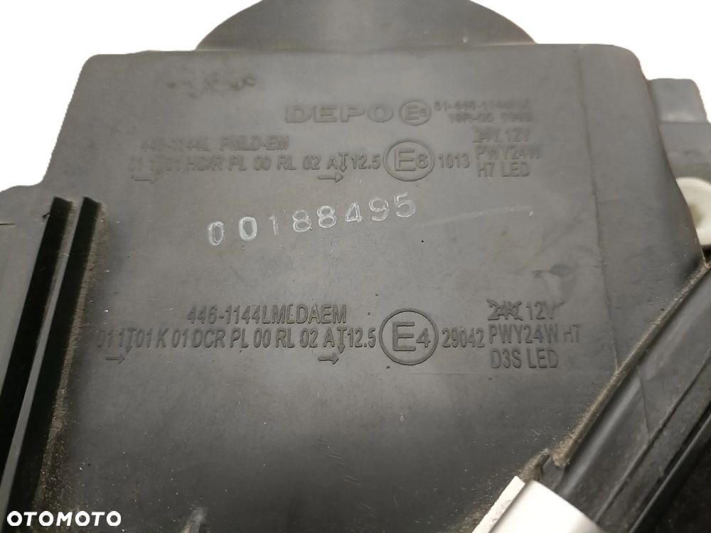 AUDI A4 B8 LIFT 12-15 r. LAMPA lewy przód przednia XENON LED nieskrętna * - 20
