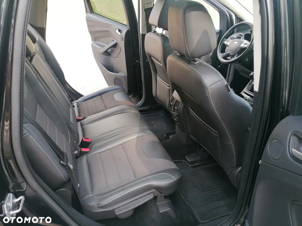 Ford Kuga 2.0 TDCi 4x4 Individual - 32