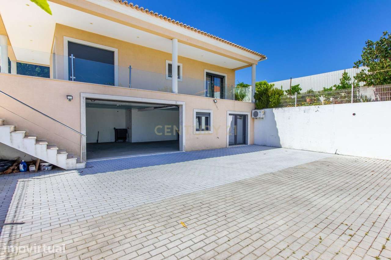 Moradia T2 com Garagem para 4 Viaturas e Vinha Certificada | Palhota – - Grande imagem: 3/28