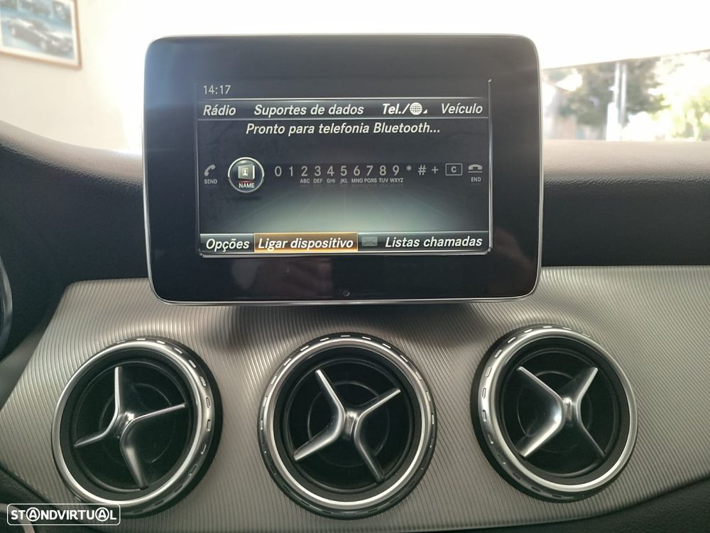 Mercedes-Benz GLA 180 d Urban - 22