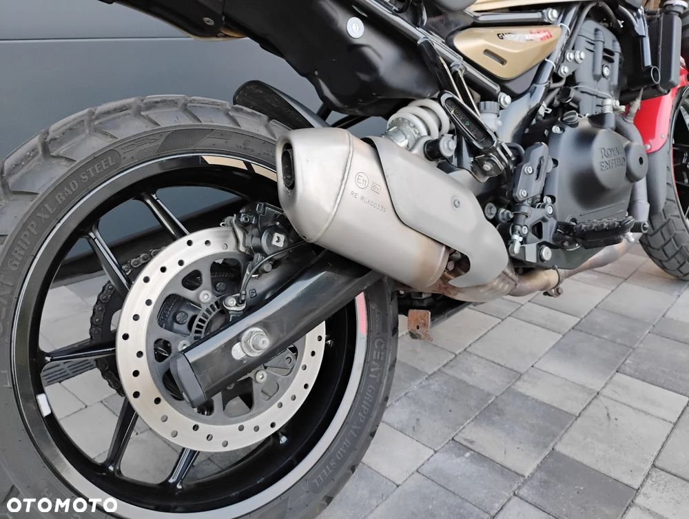 Royal Enfield Guerrilla - 9