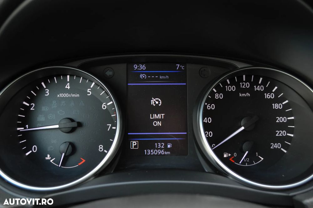 Nissan Qashqai 1.3 DIG-T DCT N-CONNECTA - 19