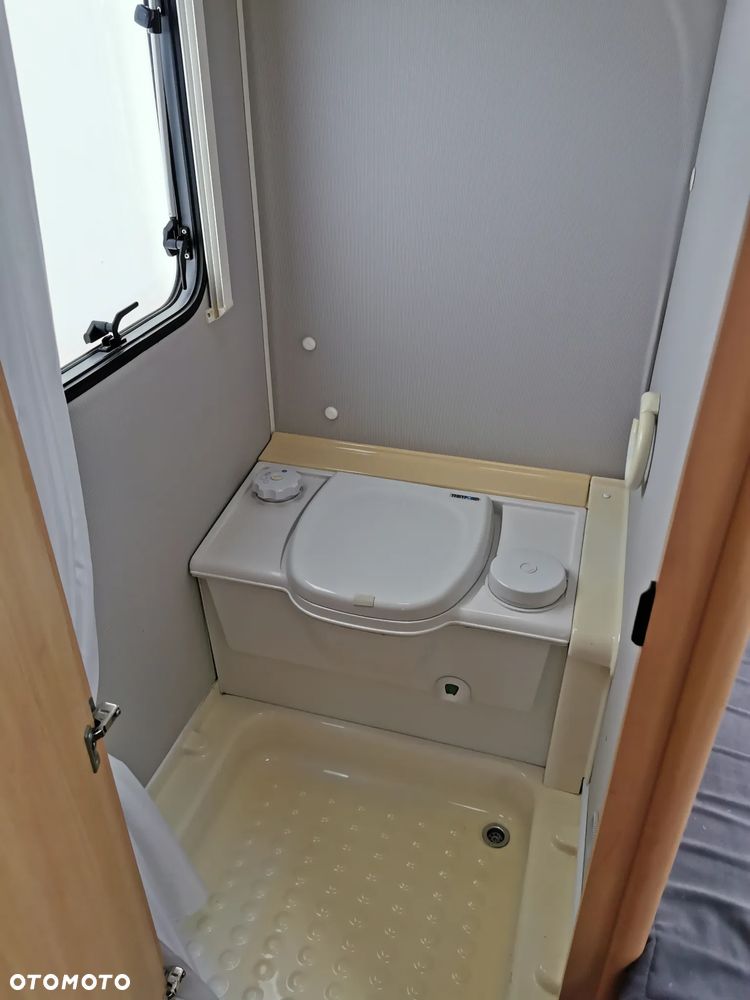 Dethleffs Camper - 6