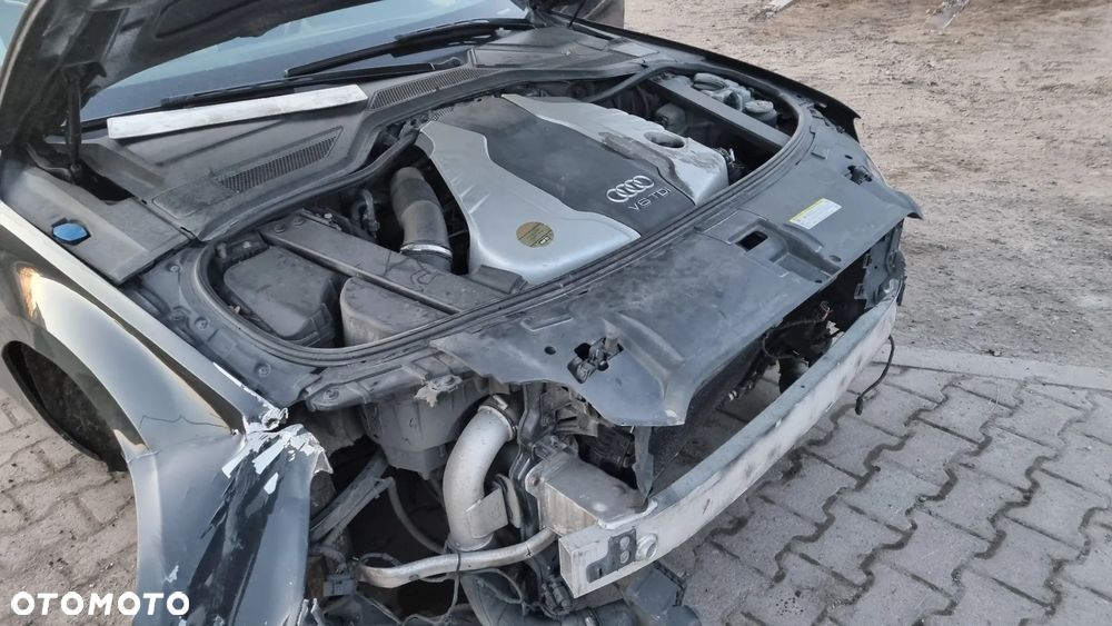 Audi A8 3.0 TDI DPF quattro - 24