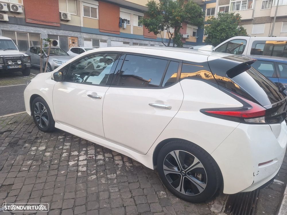 Nissan Leaf N-Connecta - 9