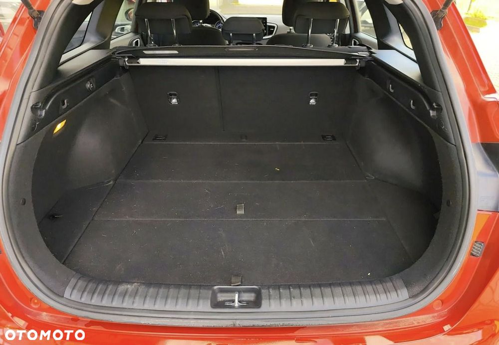 Kia Ceed - 19