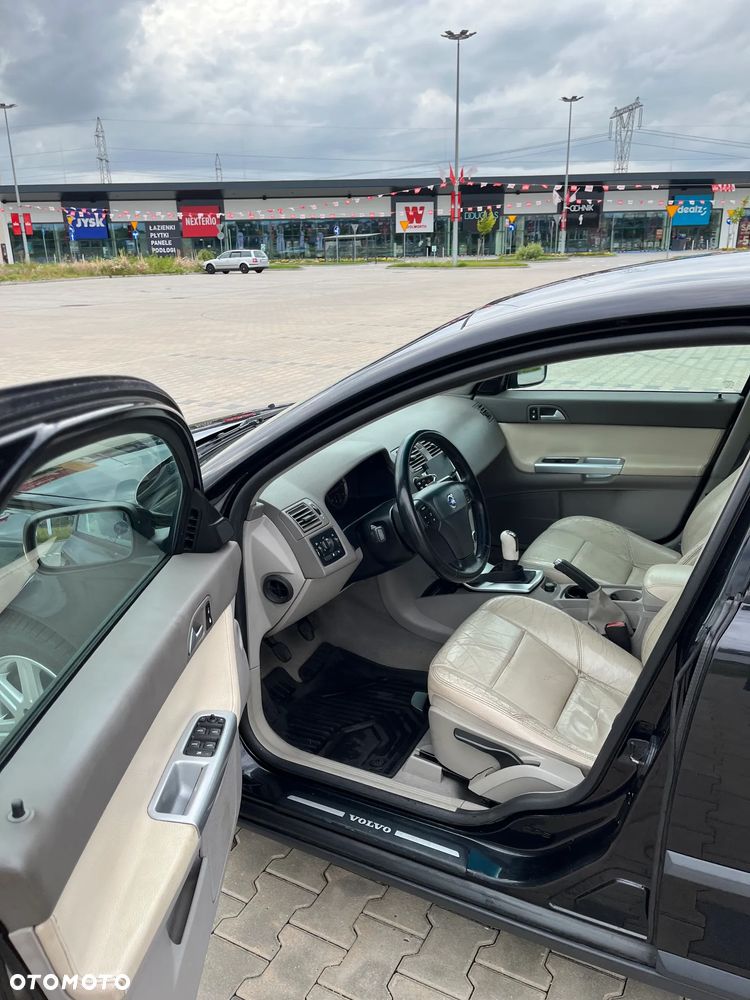 Volvo V50 2.0D Summum - 11