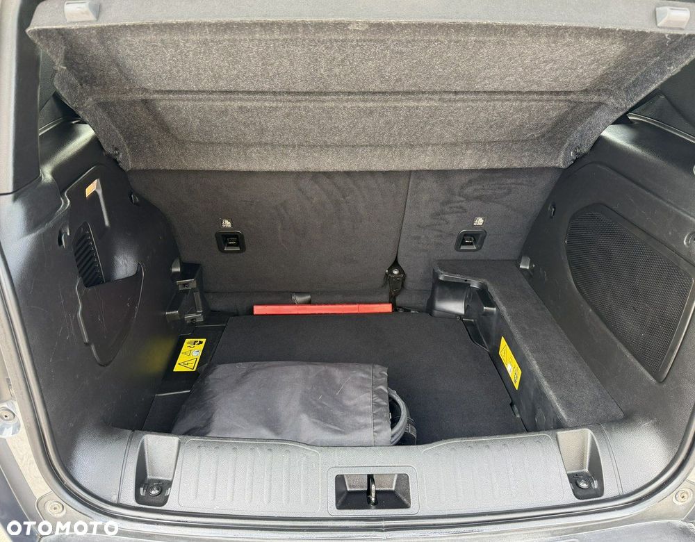 Jeep Renegade 1.3 T-GDI 4xe Automatik Limited - 40