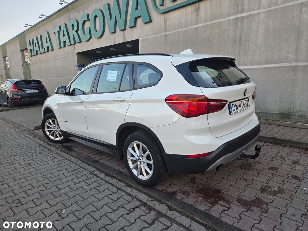 BMW X1 sDrive18i - 5