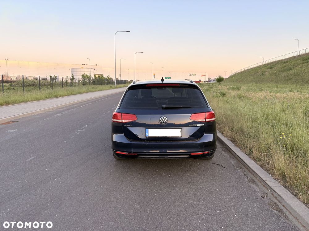 Volkswagen Passat 2.0 TDI BMT Comfortline - 10