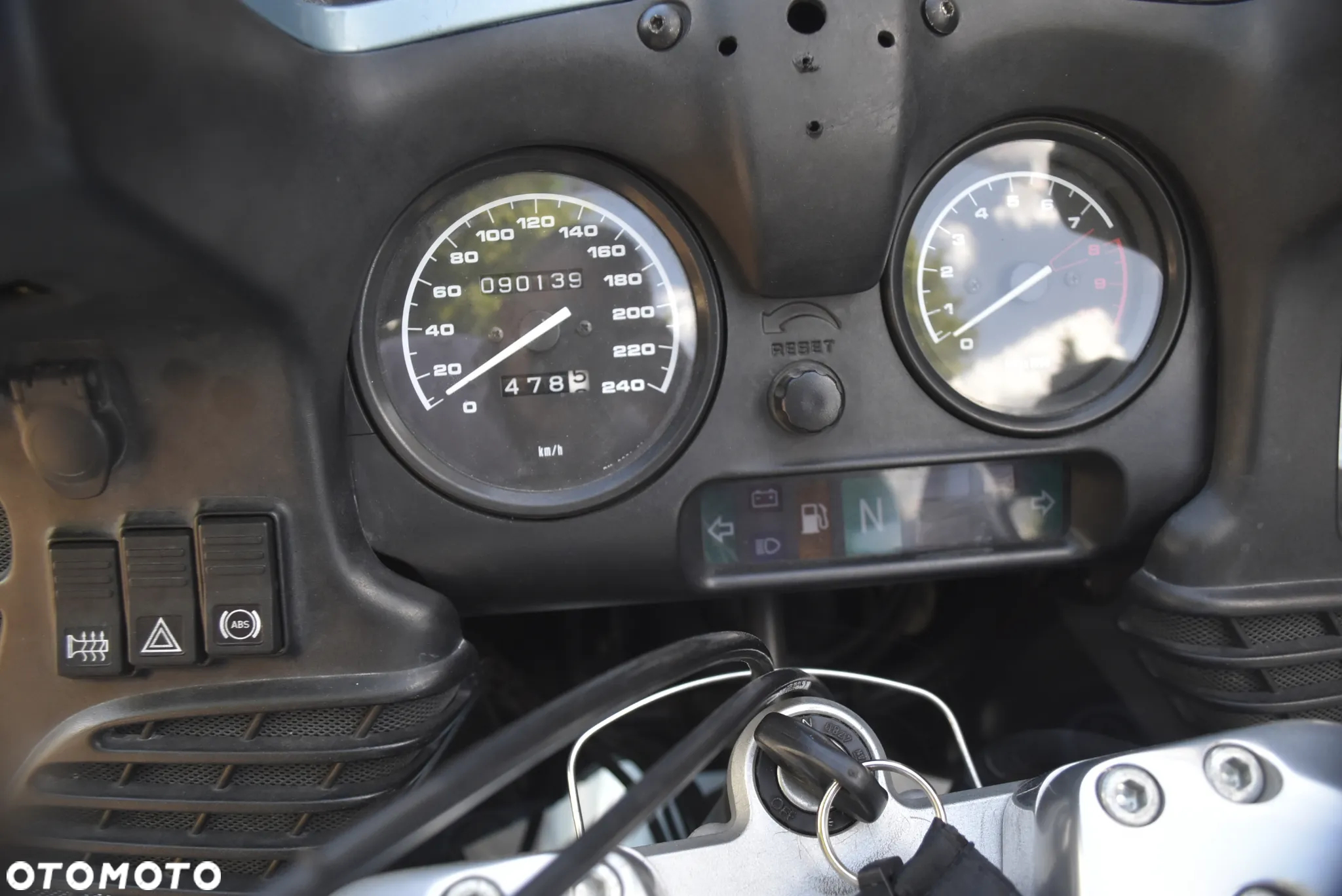 BMW R - 16