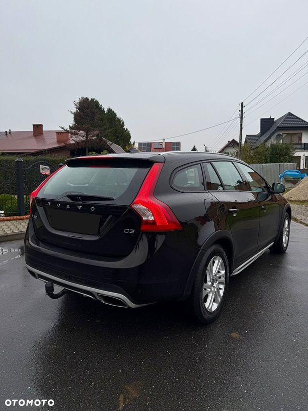 Volvo V60 Cross Country D3 Geartronic Momentum - 5