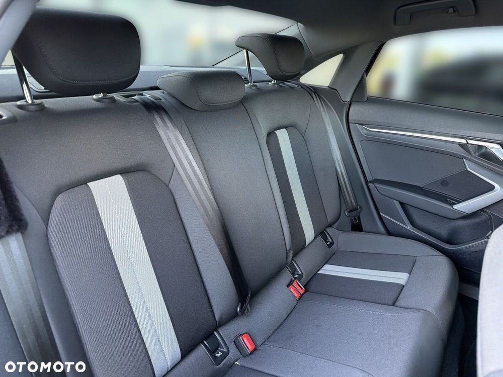 Audi A3 Limousine - 16