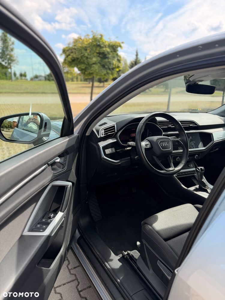 Audi Q3 35 TDI S tronic - 8