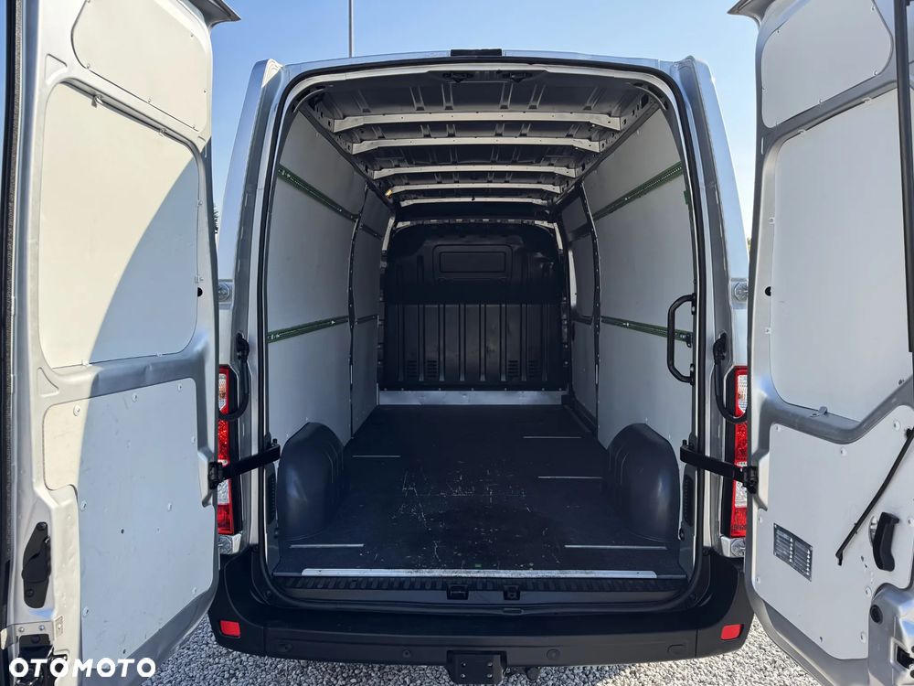 Renault Master - 3