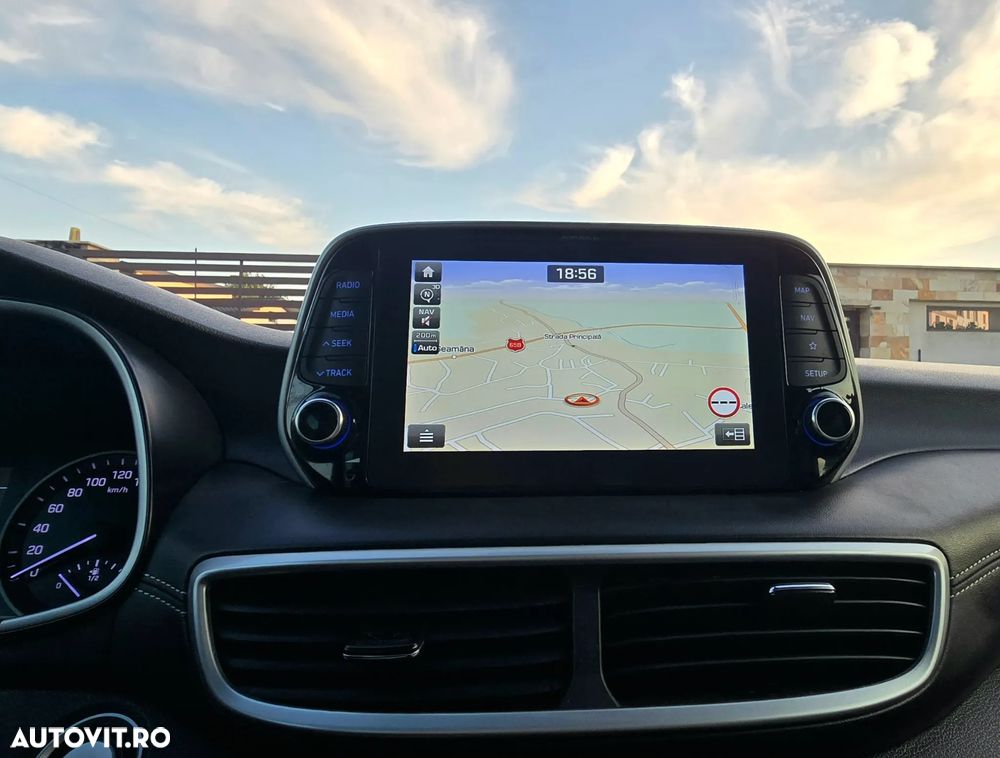 Hyundai Tucson 2.0 CRDI 4WD 6AT Luxury Pack+ - 19