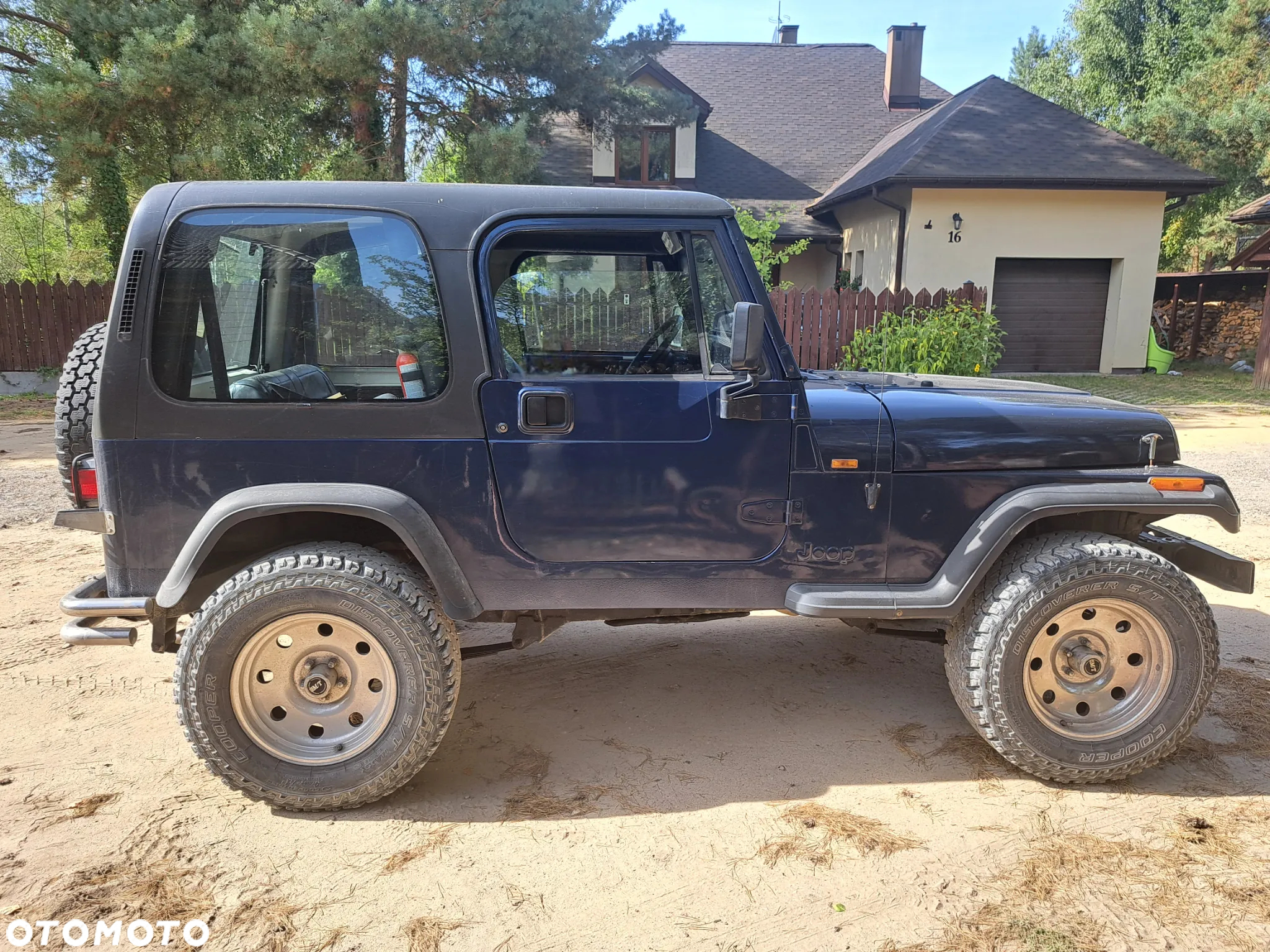 Jeep Wrangler 2.5L - 4