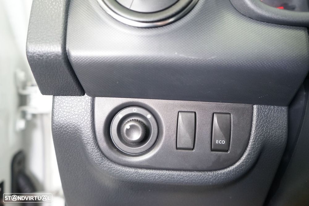 Dacia Sandero 0.9 TCe Comfort - 24