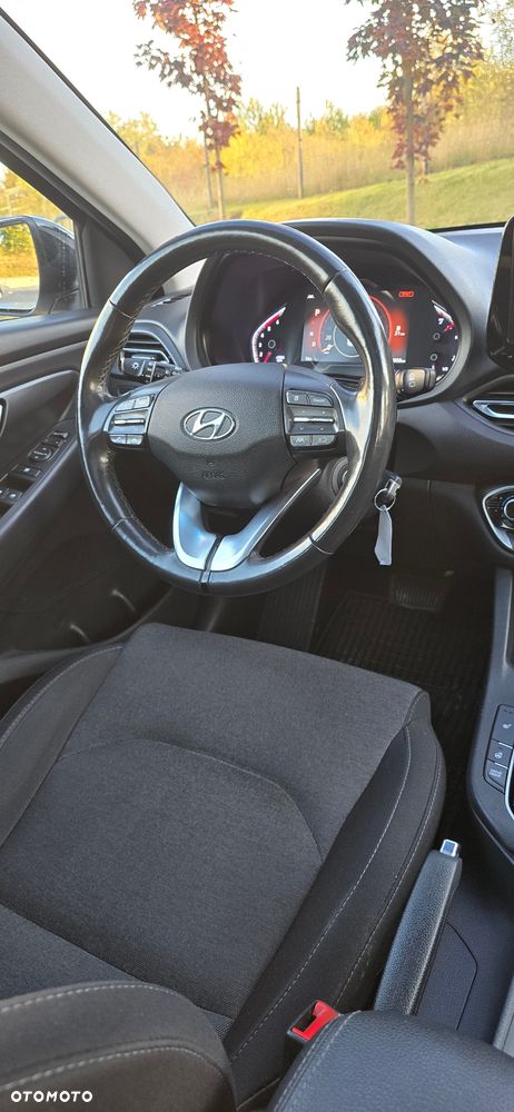 Hyundai i30 1.6 CRDI DCT Intro - 20