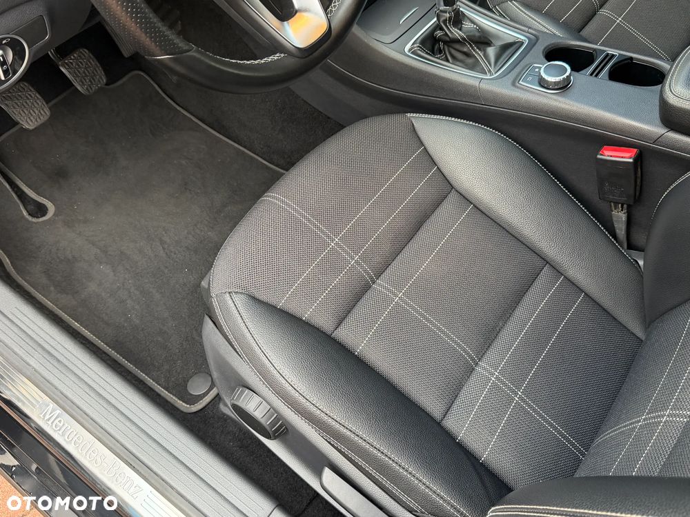 Mercedes-Benz CLA 2015