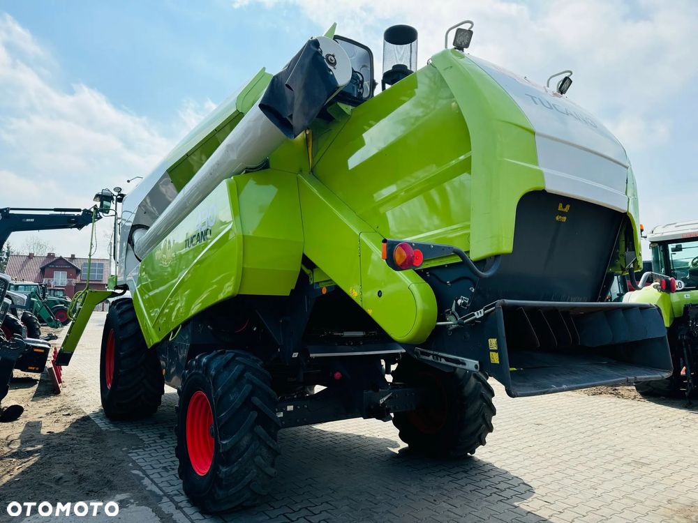 Claas Tucano 430 APS - 15