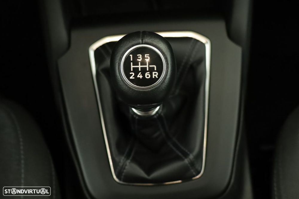 Ford Focus SW 1.0 EcoBoost MHEV Active X - 13