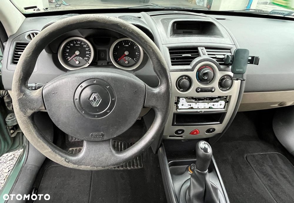 Renault Megane 1.4 Emotion - 5