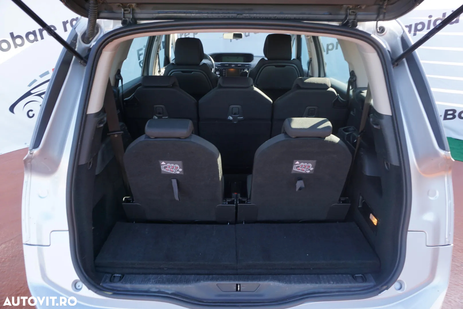 Citroën C4 Picasso 1.6 e-HDI Attraction - 6