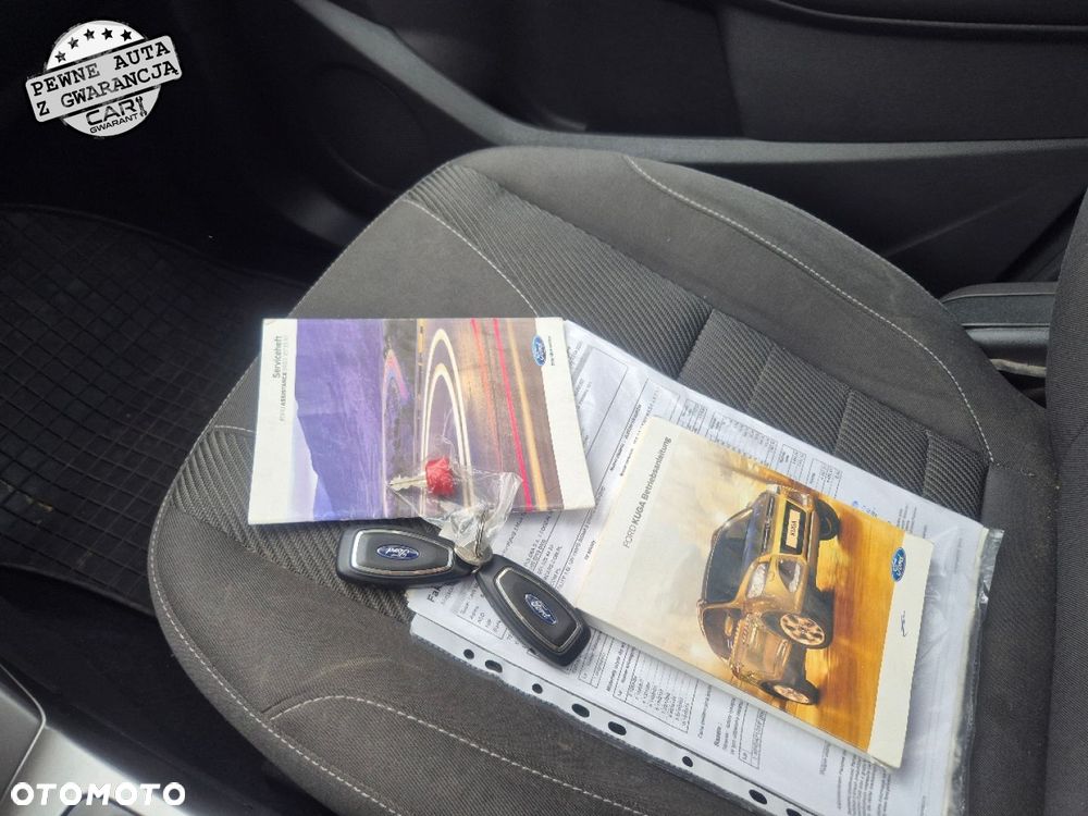 Ford Kuga - 27