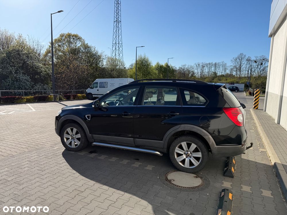 Chevrolet Captiva 2.0 d LT high - 2