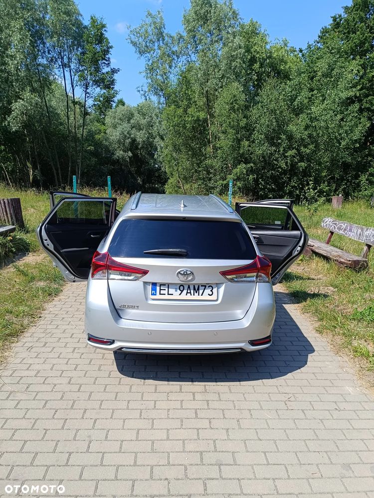 Toyota Auris 1.6 D-4D Prestige - 13