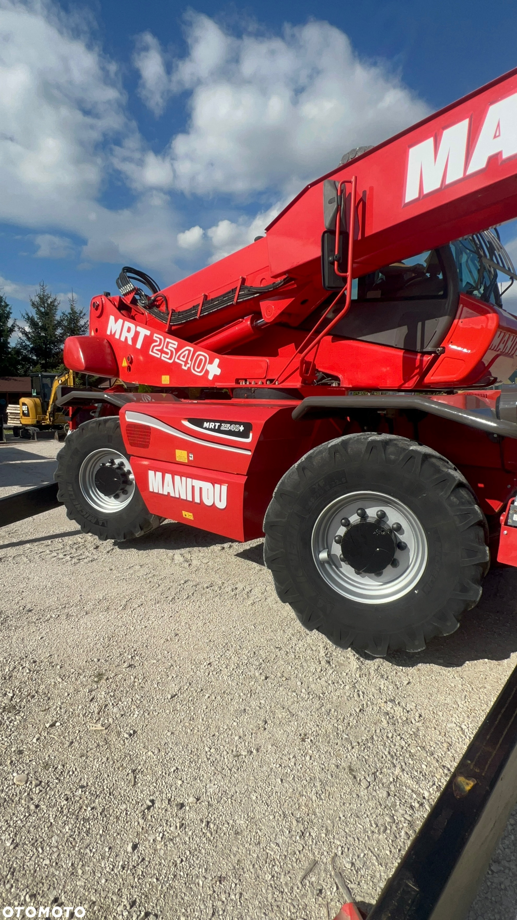 Manitou MANITOU ŁADOWARKA ROTO  widły  Manitou MRT 2540 Privilege Plus PILOT obrotowa 360 dodatkowa hydraulika  2150 2540 1840 2550 wys 24,6m zasięg 17.5 tony silnik MERCEDES opony Michelin 110kw ks.serw 2015r 1 wł manitka roto ładowarka obrotowa - 8
