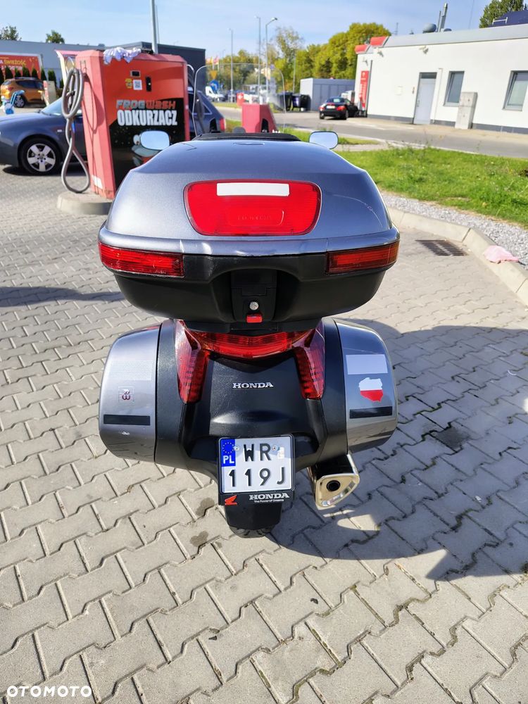 Honda Deauville - 27