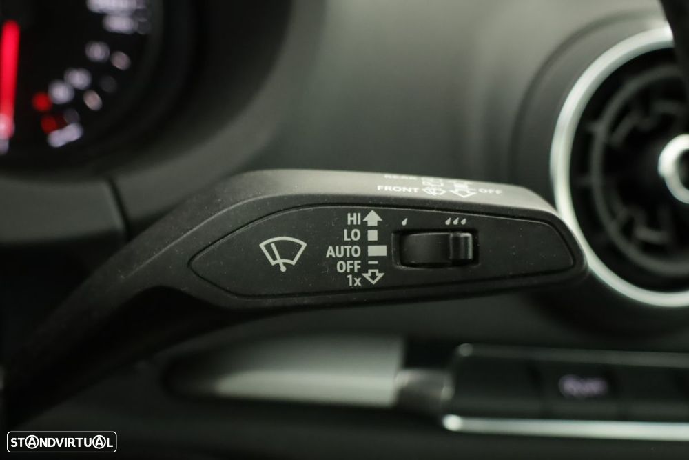 Audi A3 Sportback 30 TFSI S tronic - 18
