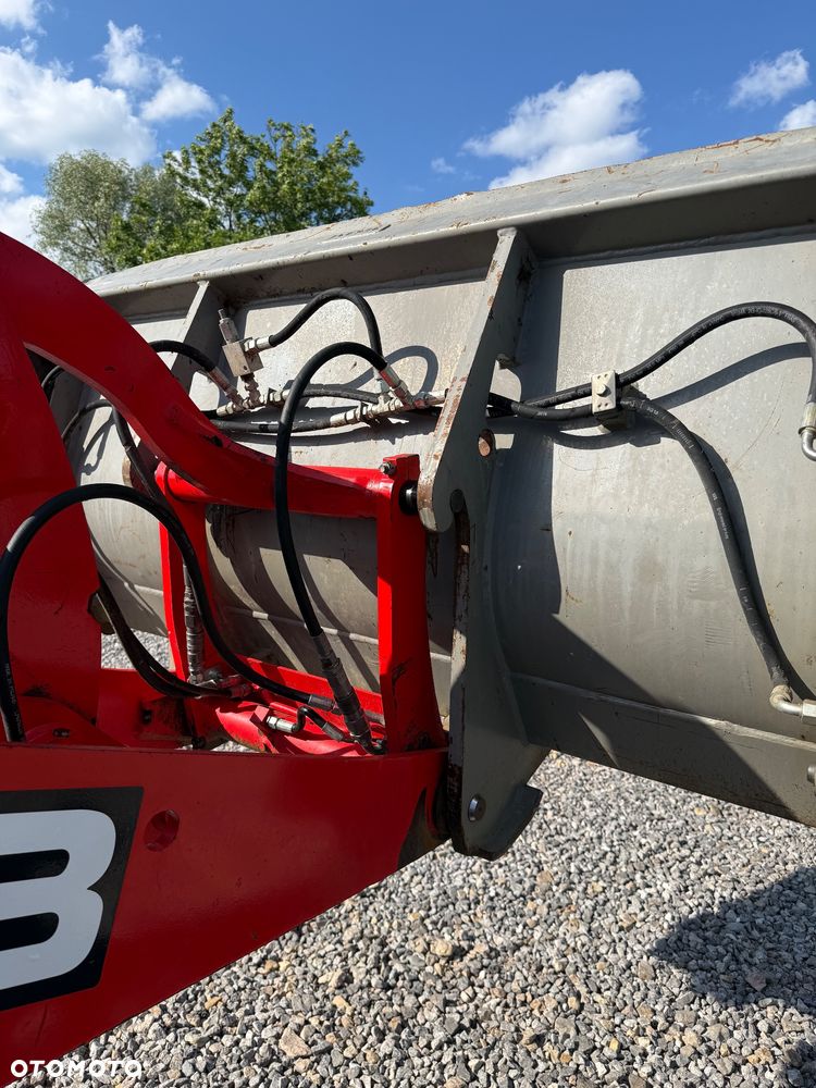 JCB 406 - 15