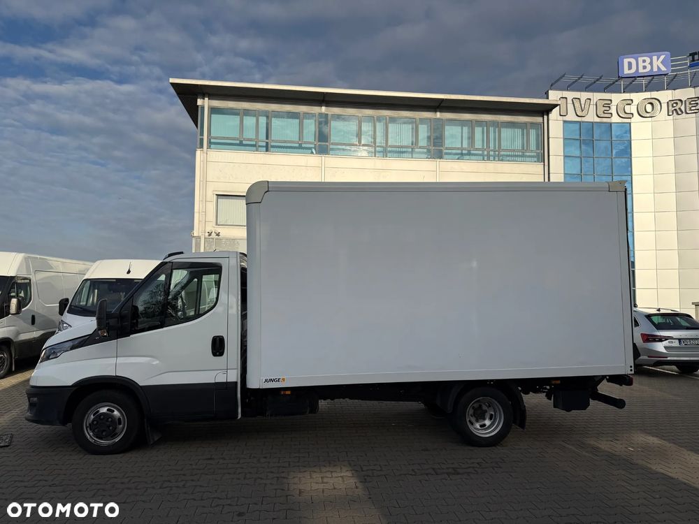 Iveco 35C16 - 7