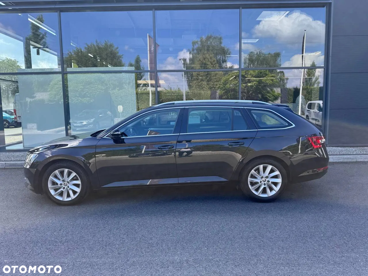 Skoda Superb 1.5 TSI ACT Style DSG - 6