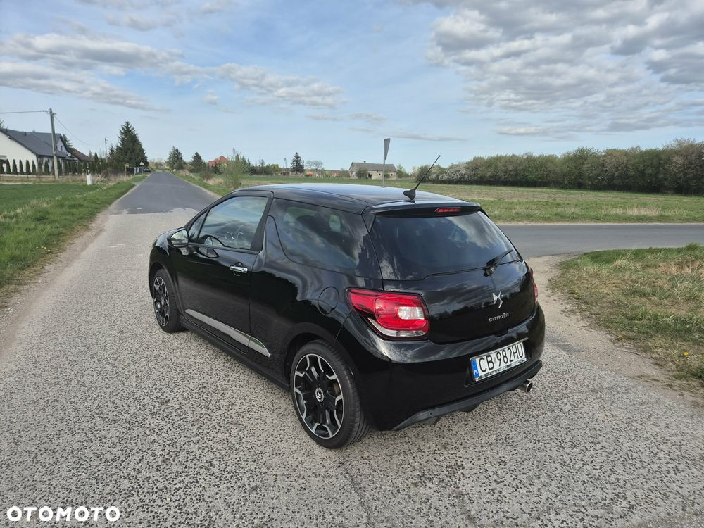 Citroën DS3 1.6 HDi SoChic - 5