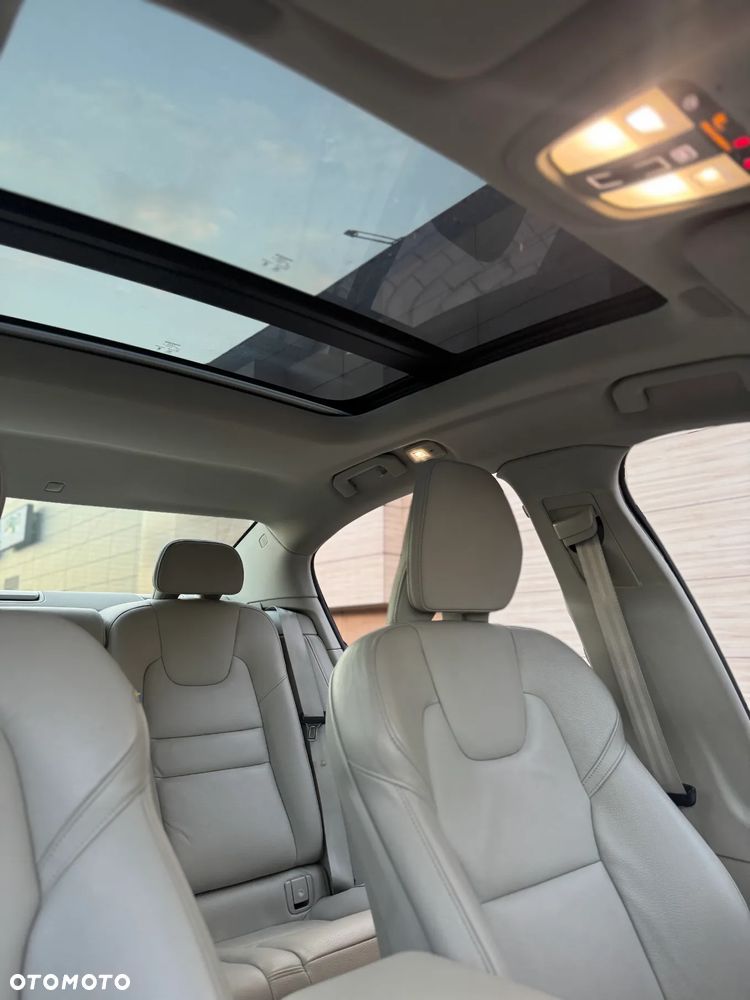 Volvo S60 T5 Geartronic RDesign - 10
