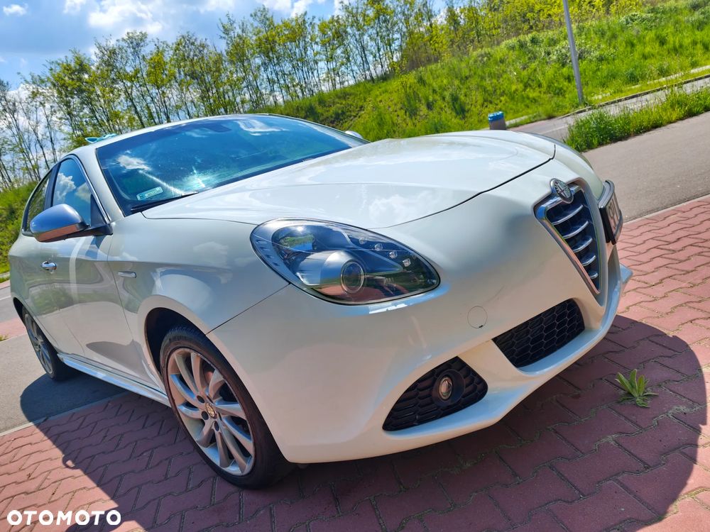 Alfa Romeo Giulietta 2.0 JTDM Distinctive - 5