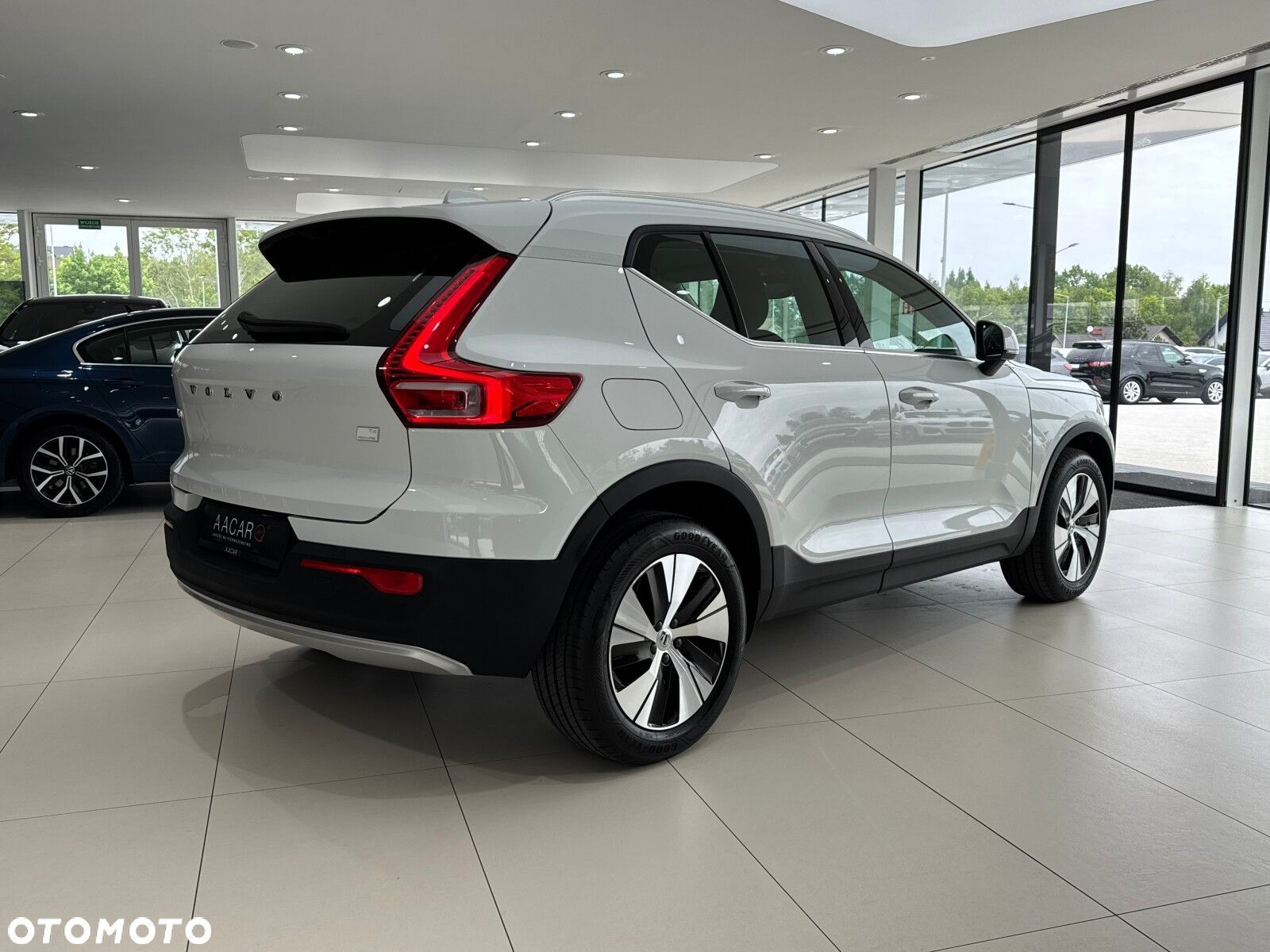 Volvo XC 40 - 5
