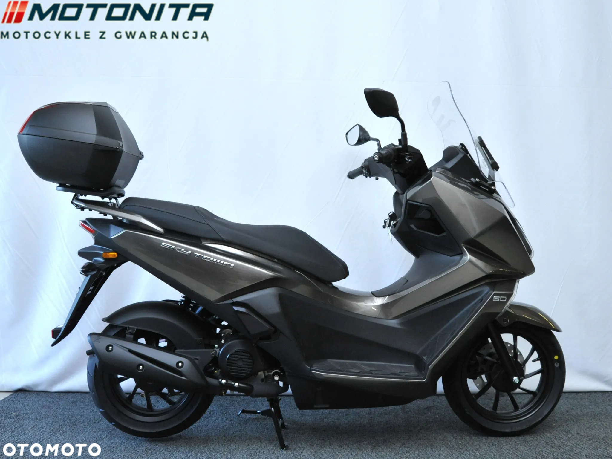 Kymco Skytown - 5