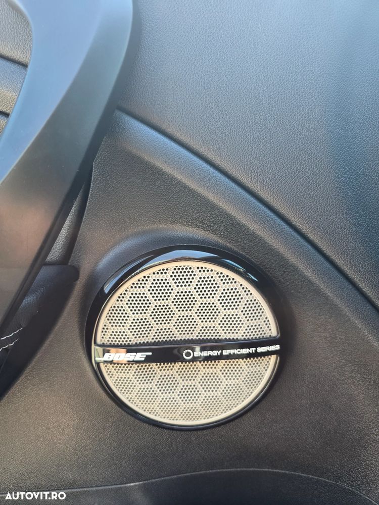 Renault Megane dCi 110 FAP EDC Bose Edition - 8