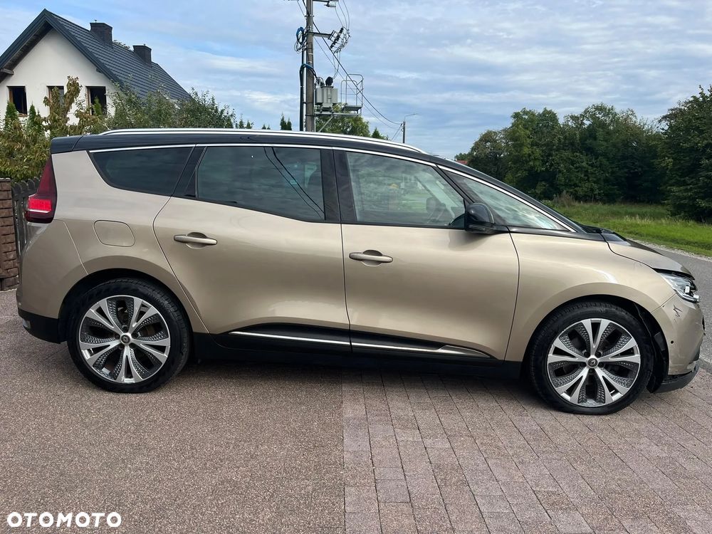 Renault Scenic - 10