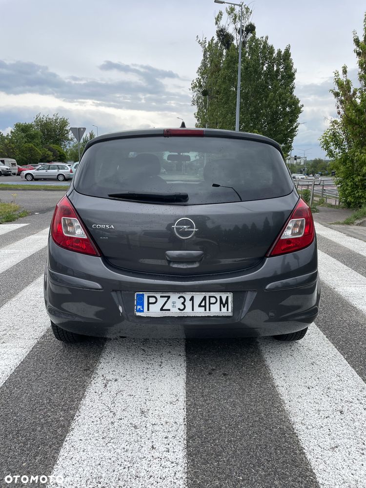 Opel Corsa ver-1-2-16v - 3