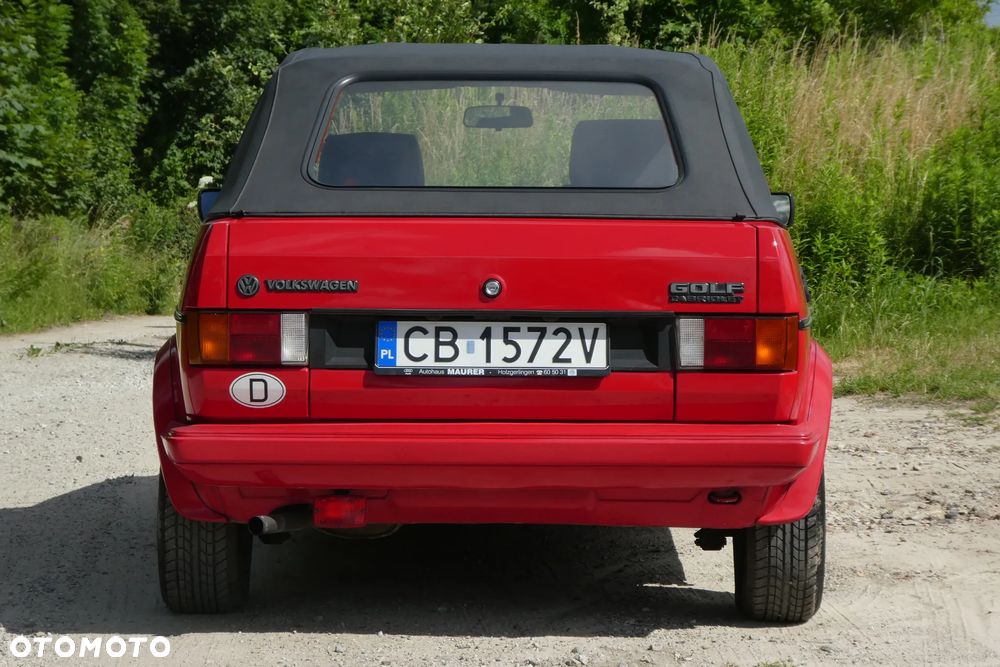 Volkswagen Golf 1.6 Base / C - 3