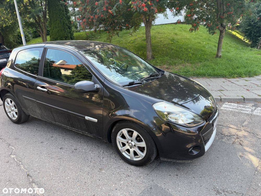 Renault Clio 1.2 16V Authentique - 3