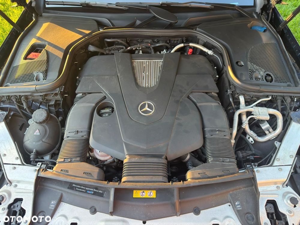 Mercedes-Benz Klasa E 400 - 15