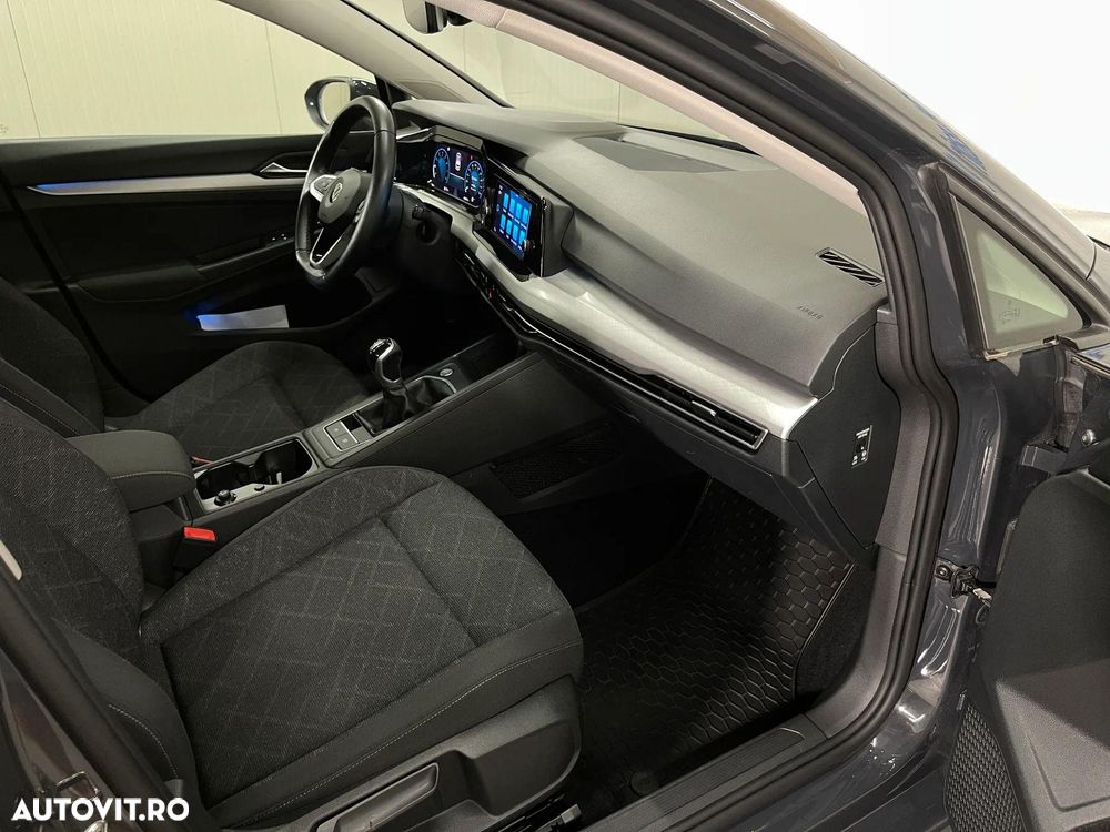 Volkswagen Golf 1.0 TSI Life - 11