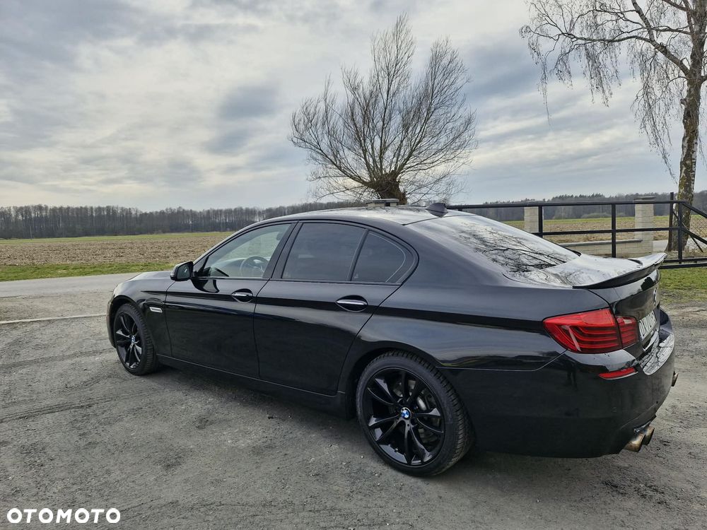 BMW Seria 5 535d xDrive Luxury Line - 7